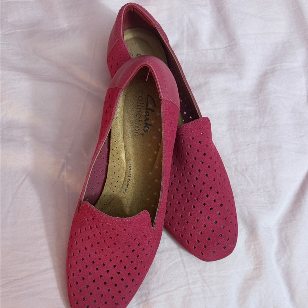 Clarks Women's Raspberry Flats